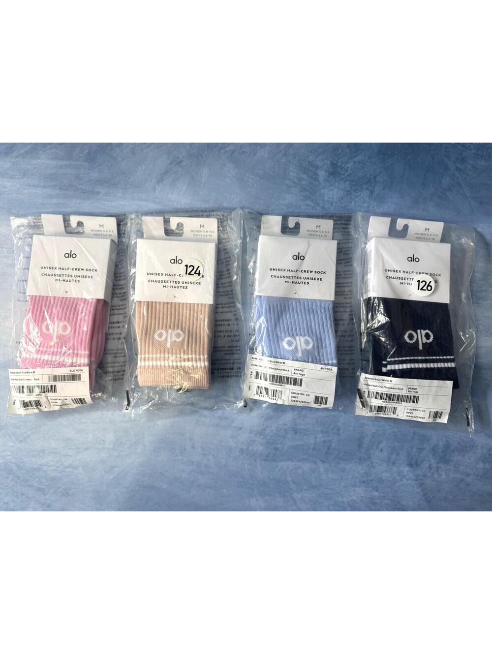 Alo Yoga Unisex Half Crew Throwback Socks White & Pink & Blue & Black (4 Pack)
